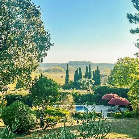 Holiday home Lovely In Lussan With Outdoor Swimming Pool